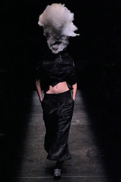Look 26